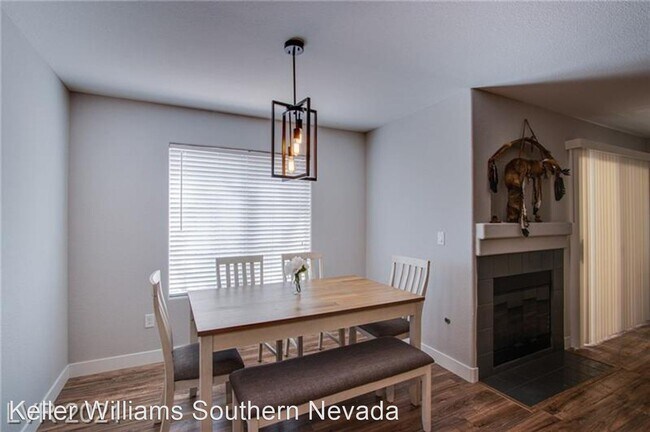 Foto del edificio - 4304 W Lake Mead Blvd
