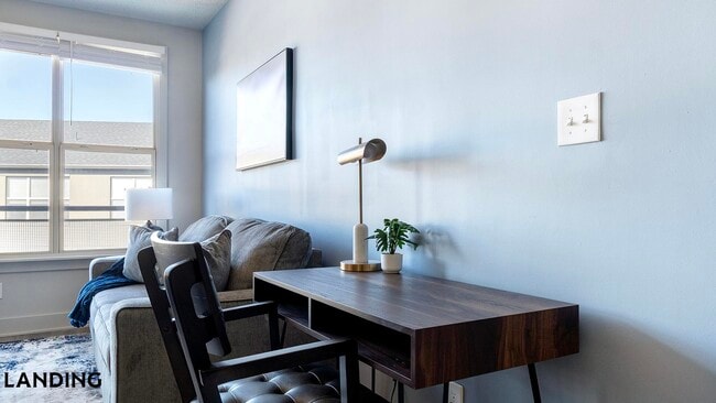 Building Photo - 49 Boulevard SE