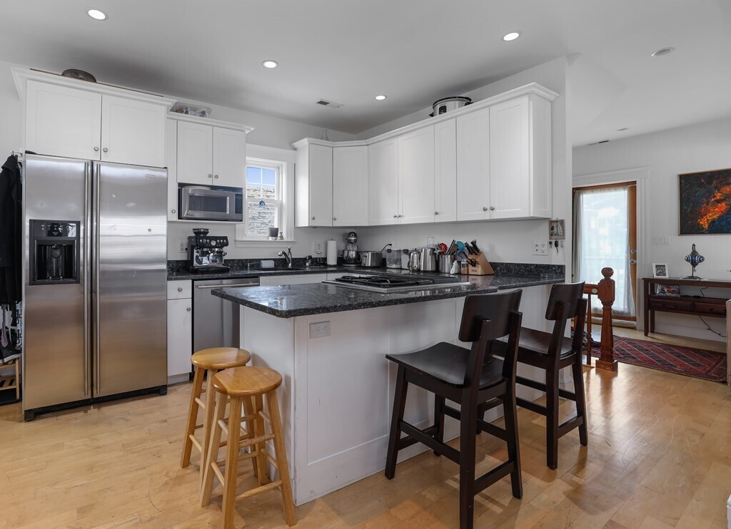 Foto principal - 2538 Massachusetts Ave