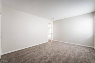 Building Photo - 7277 Bindweed Rd