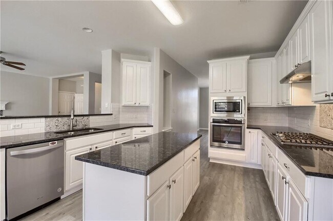 Building Photo - 1009 Placid Creek Ct