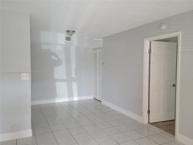 Building Photo - 18260 Mediterranean Blvd