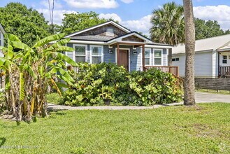 Building Photo - 206 Cabeza St