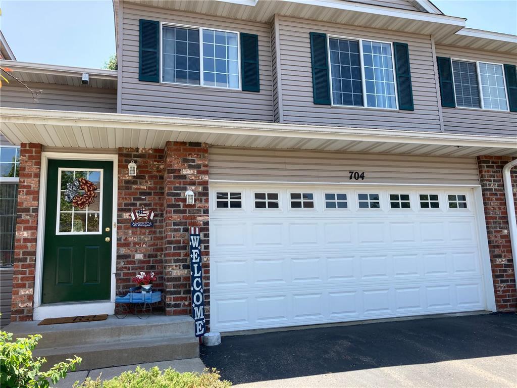 Foto principal - 704 Evergreen Cir