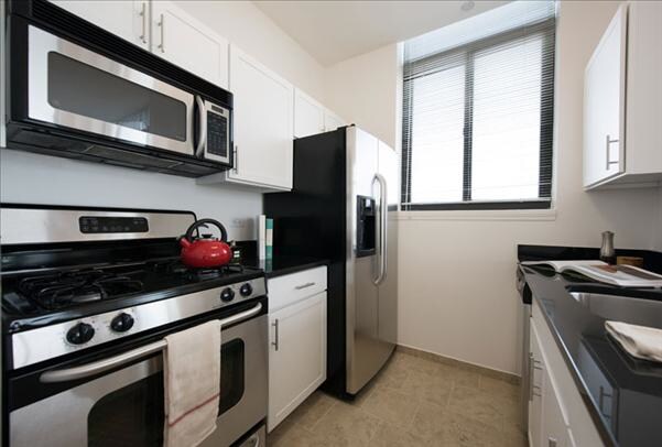 Foto del edificio - 322 E 11th St