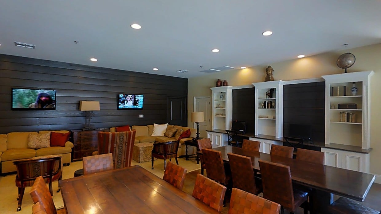 Photo - Yugo Flagstaff Grove Apartments