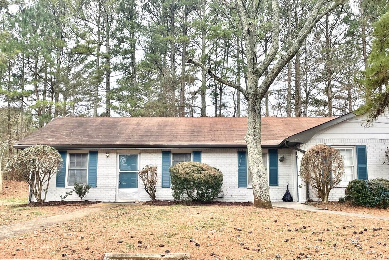 Primary Photo - $500 OFF RENT! BEAUTIFUL CHARMING 2 BED/2B...