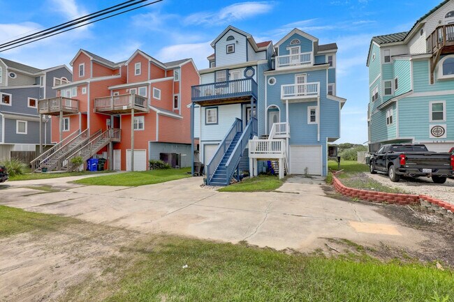Building Photo - 1413 New River Inlet Rd