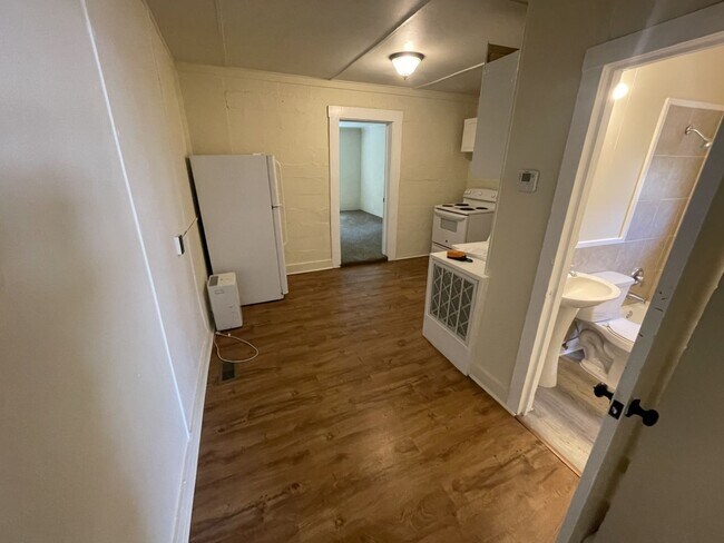 Foto del edificio - 1 Bedroom 1 Bathroom