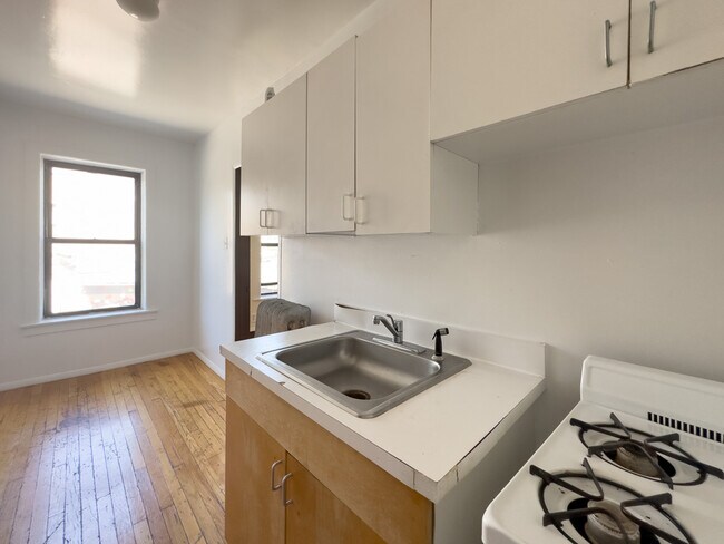 Foto del edificio - 3306 W Schubert Ave