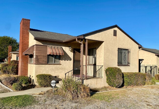 Foto del edificio - Cozy Home near Downtown Upland