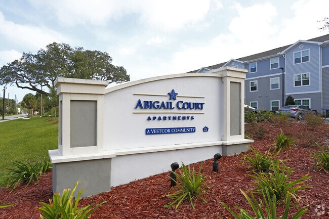 Abigail Court 7850 Washington St Port Richey FL 34668 Apartments com Abigail Court 7850 Washington St Port Richey FL 34668 Apartments com