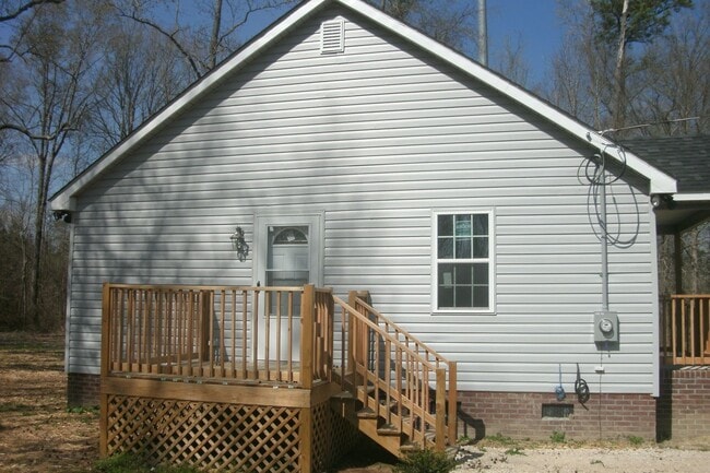 Building Photo - 5808 Red Oak Rd