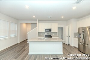 Building Photo - 6510 Casina Bend