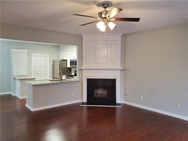 Foto del edificio - 4133 Howell Park Rd