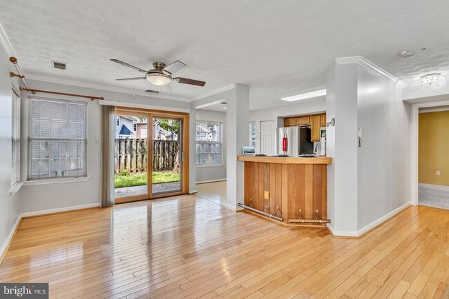 Building Photo - 13920 Lord Fairfax Pl