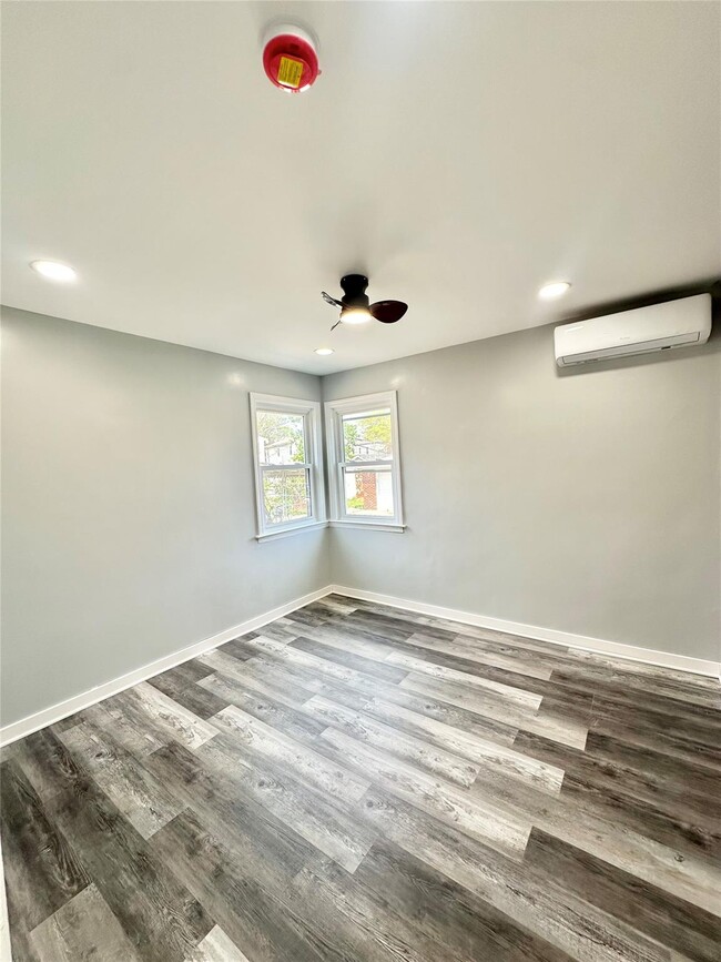 Foto del edificio - 18605 140th Ave