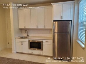 Building Photo - 5632 Drifton Way