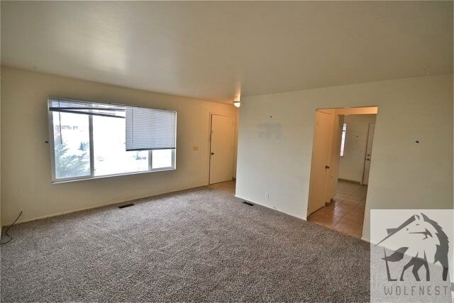 Foto del edificio - Beautiful 3 Bedroom West Valley Duplex