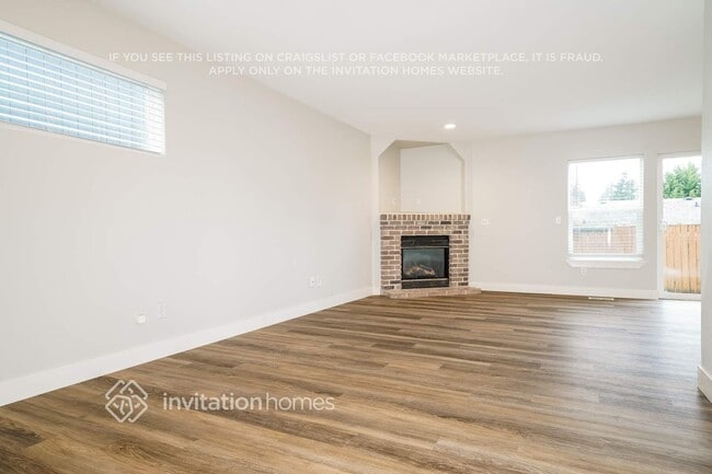 Foto del edificio - 19420 12th Ave Ct E