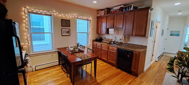 Foto del edificio - 143 Hillside St