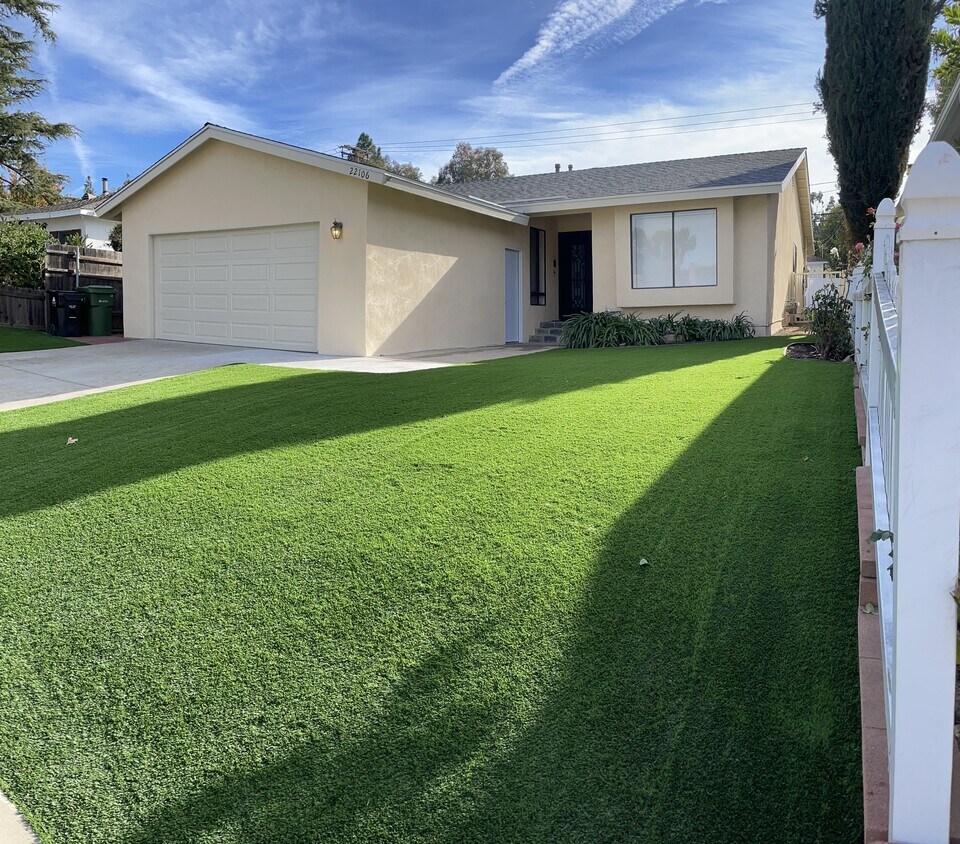 22106 Del Valle St, Woodland Hills, CA 91364 House Rental in Woodland