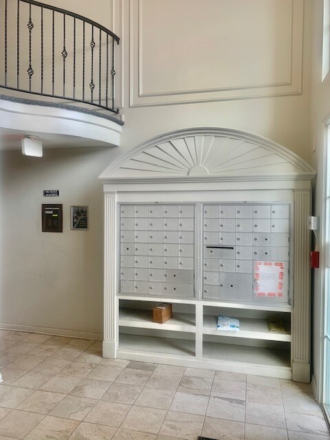 Foto del edificio - 5201 Carriage Way Dr