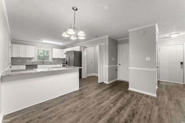 Building Photo - 3 br, 2 bath House - 1801 Riverridge Dr NW