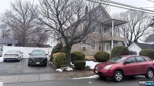 Building Photo - 140 Liberty St