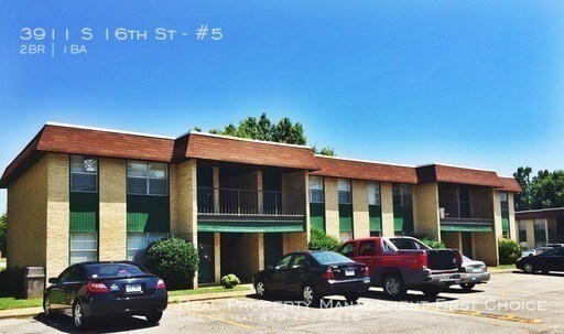 Building Photo - 3911 S 16th St