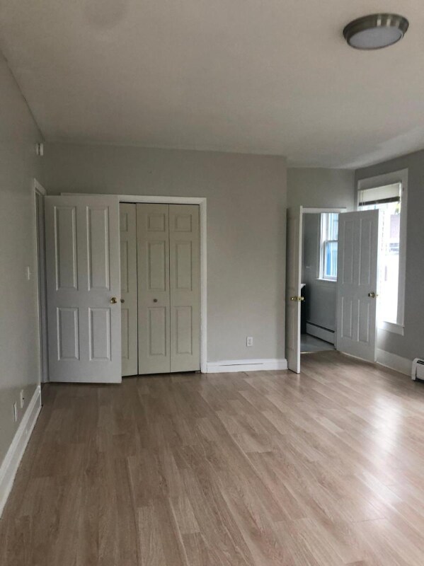 Foto del edificio - 313 Rutger St