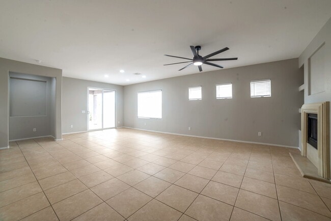 Building Photo - 7129 Bocaire Dr