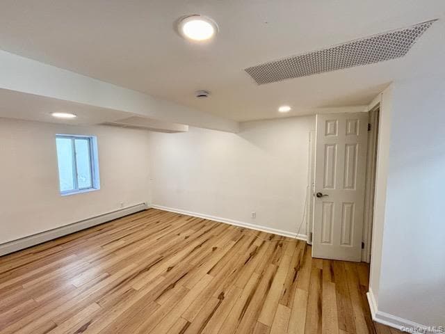 Building Photo - 13-55 Eggert Pl
