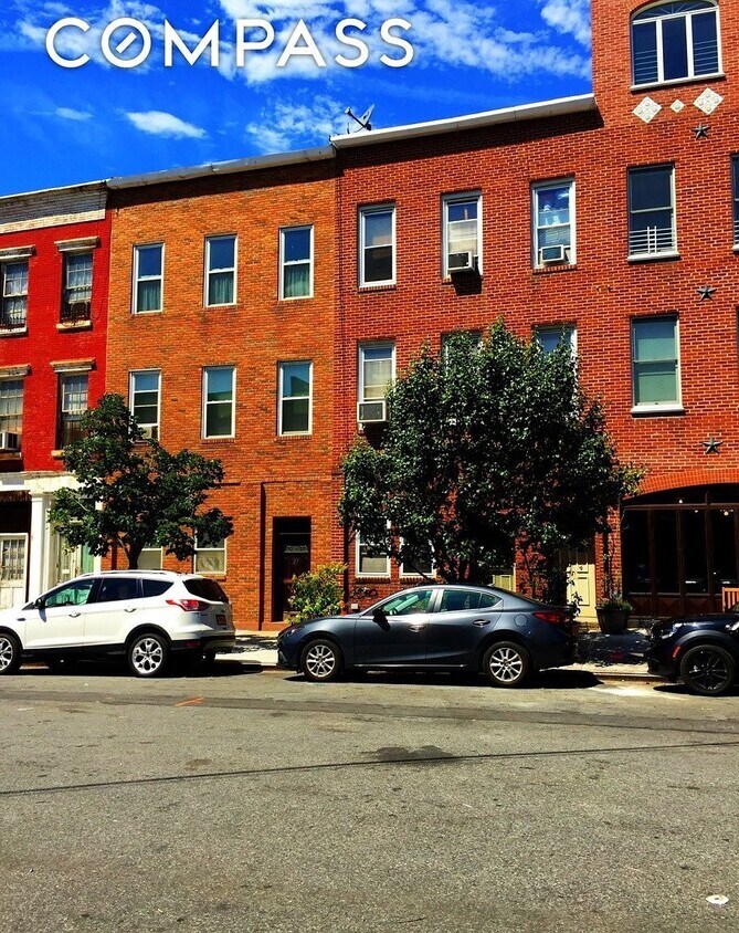 29 Greenpoint Ave, Brooklyn, NY 11222 Townhome Rentals in Brooklyn NY