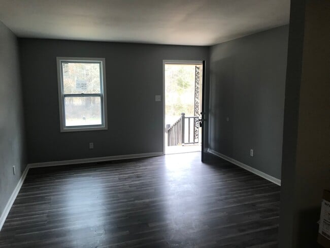 Building Photo - 2017 Garland Trail Ln