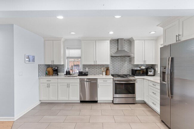 Foto del edificio - 38 Woodcliff Ave