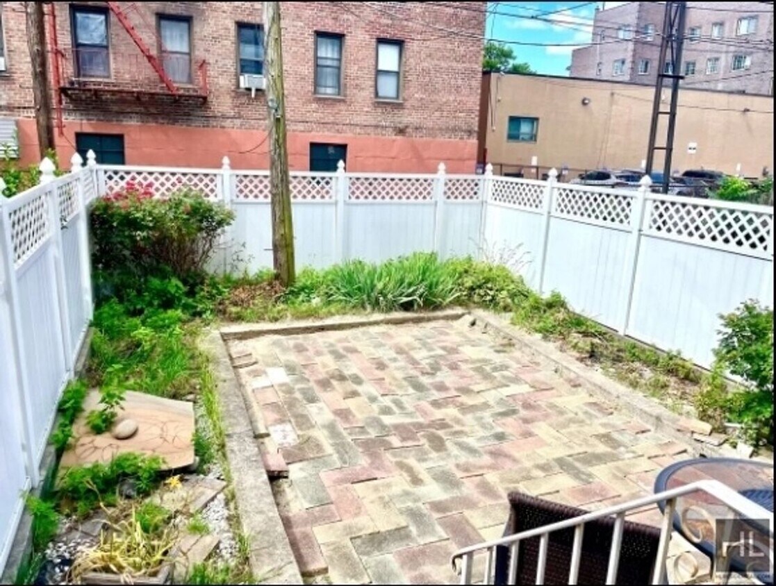 Foto principal - BAY RIDGE AVENUE