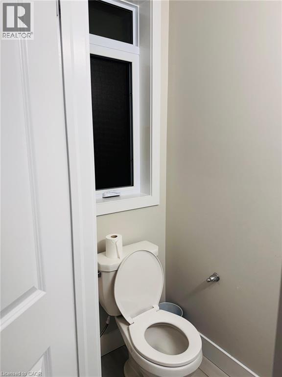 Photo du bâtiment - 2011 Evans Blvd