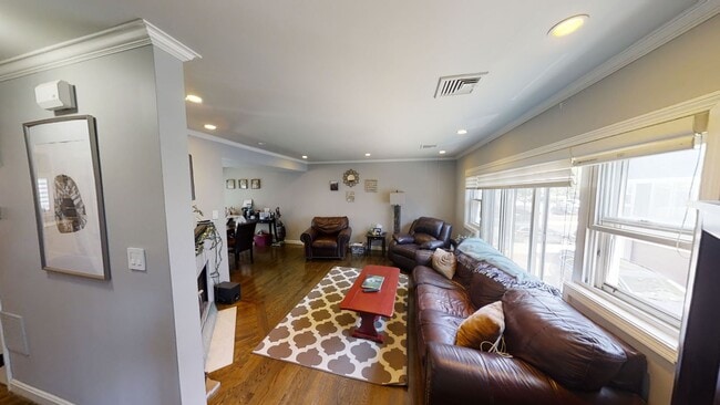 Photo - Gorgeous South Boston three bedroom townhouse