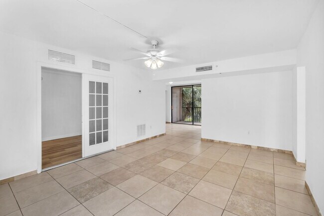 Building Photo - 8700 SW 133rd Avenue Rd