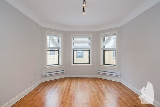 Building Photo - 2317 N Rockwell St