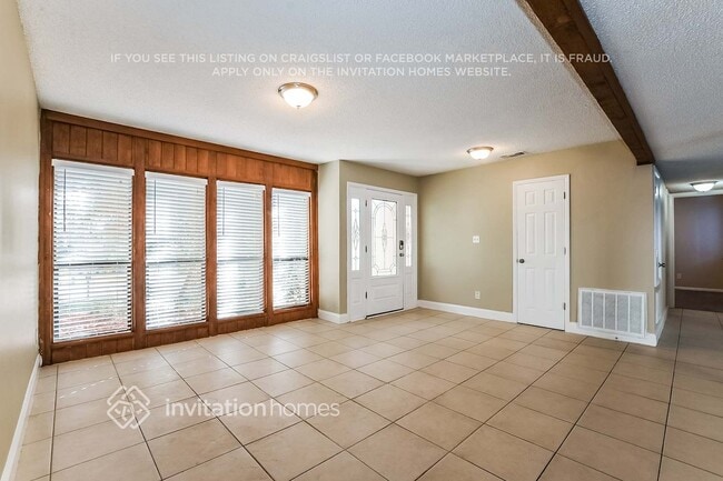 Building Photo - 1074 Windsong Cir