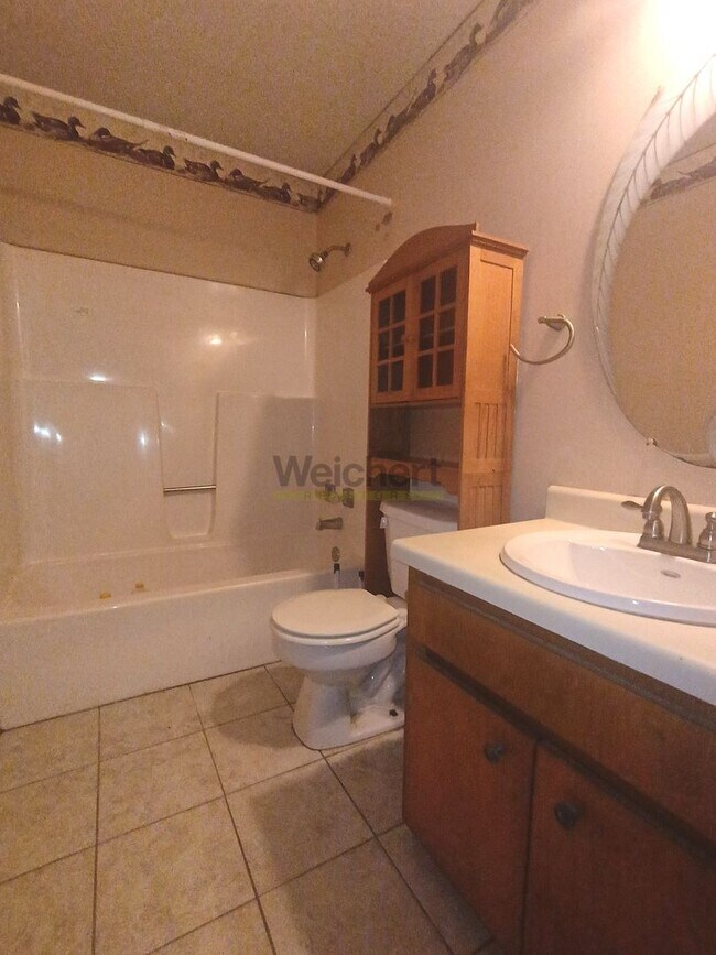 Foto del edificio - Cozy 3bed/1bath house with spacious yard