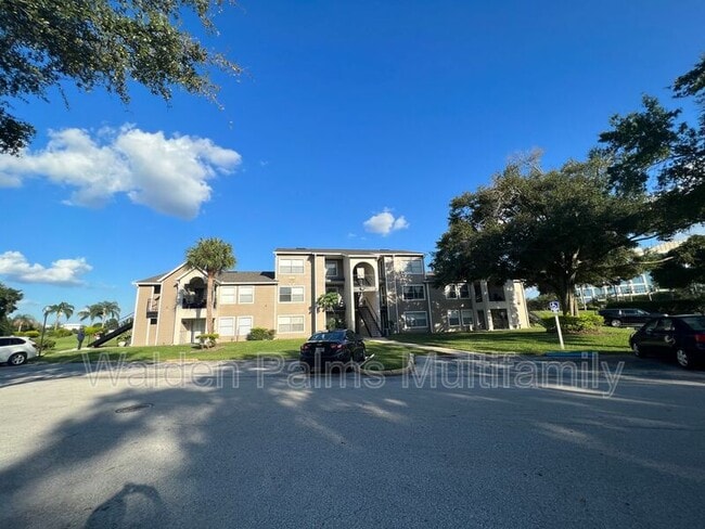 4752 Walden Cir Unit 714 photo'