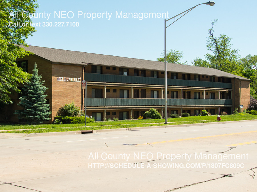 1017 Howe Ave Unit 2 Cuyahoga Falls Oh 44221 - Apartment For Rent In Cuyahoga Falls Oh Apartmentscom