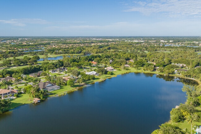 Beautiful views are just outside your window in Banyan of West Palm Beach, FL.