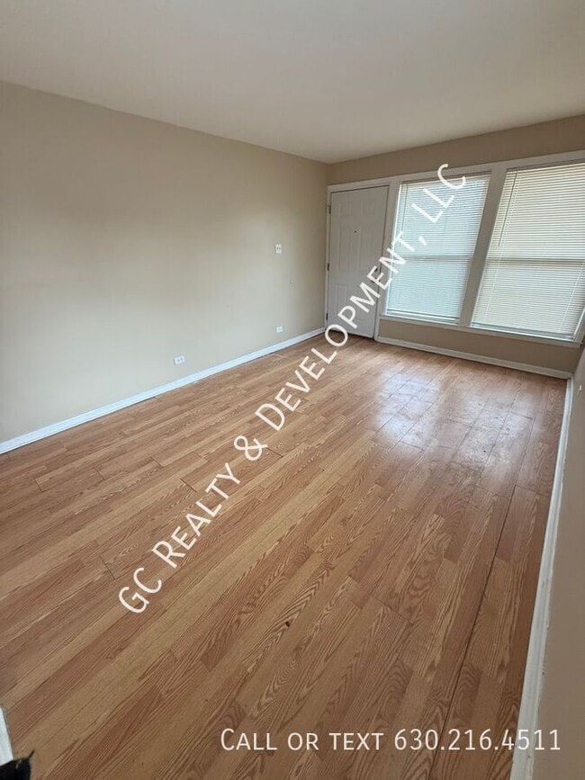 Foto del edificio - 9258 S Merrill Ave