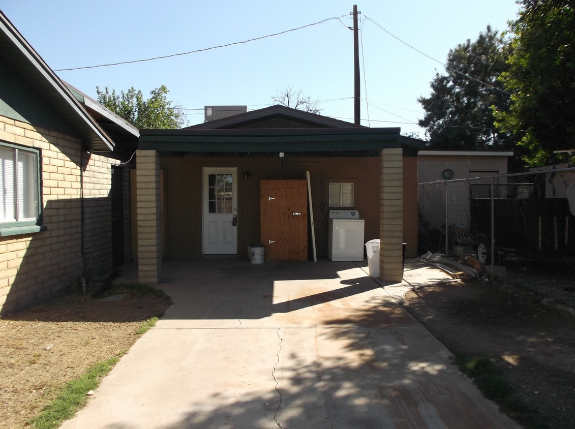 Primary Photo - 7309 N 56th Ave