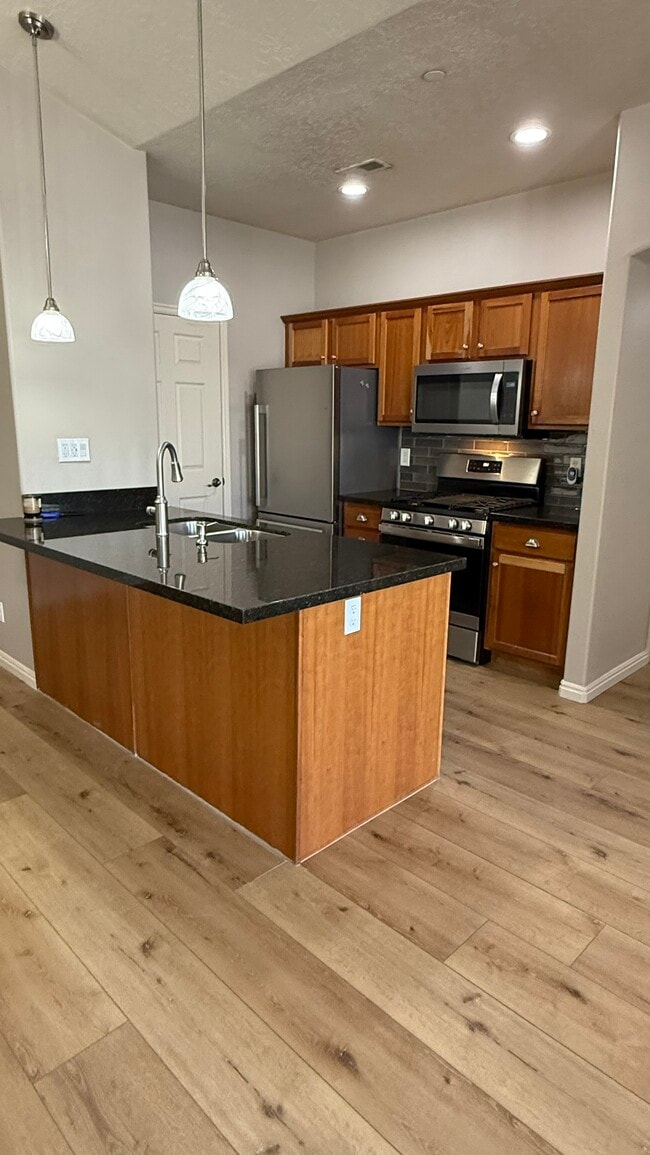 Foto del edificio - 1174 s. Meadow Fork Rd. #6