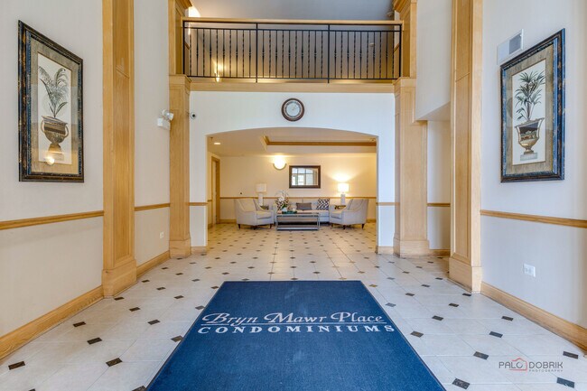 Foto del edificio - 8711 W Bryn Mawr Ave